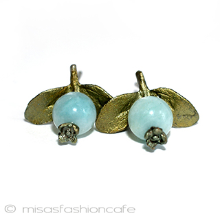 （画像用） マイケルミショー　ピアス 天然石のブルーベリー