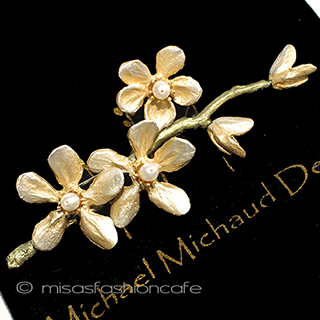 （画像用） マイケルミショー ブローチ 真珠　アーモンドの花