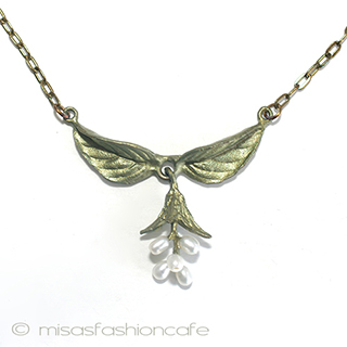 （画像用） マイケルミショー　真珠 ハーブ：バジルのお花