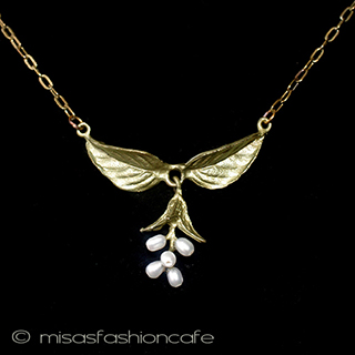 （画像用） マイケルミショー　真珠 ハーブ：バジルのお花