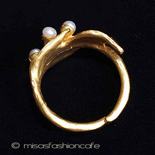 （画像用） マイケルミショーリング 真珠のベイリーフ