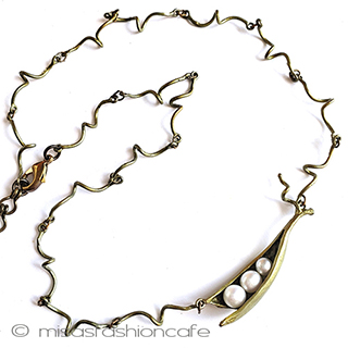 （画像用） マイケルミショー　再販 真珠　さやえんどう豆