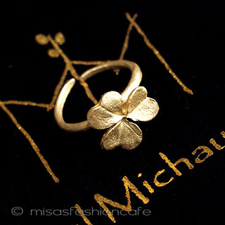 （画像用） マイケルミショーリング ゴールドのクローバー