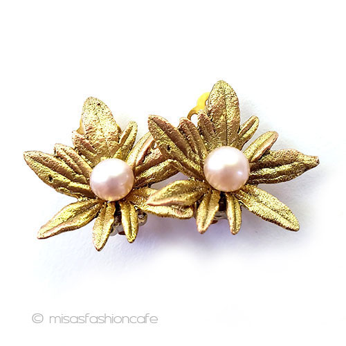 （画像用） マイケルミショー　真珠 ゼラニウム花イヤリング