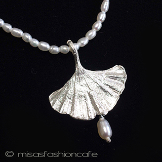 （画像用） マイケルミショー　 真珠　イチョウの葉