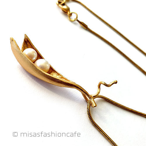 （画像用） マイケルミショー　24Kgp 真珠の豆　ネックレス