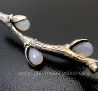 （画像用） Michaud ブローチ 猫柳