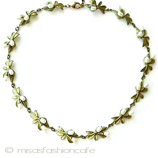 （画像用） マイケルミショーネックレス 真珠　オレンジの花