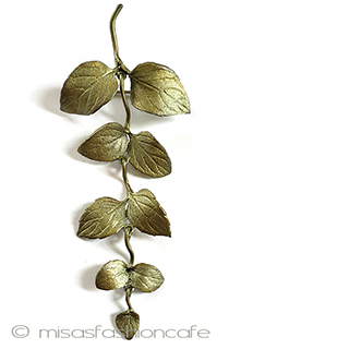 （画像用） マイケルミショーブローチ ハーブ：ペパーミント