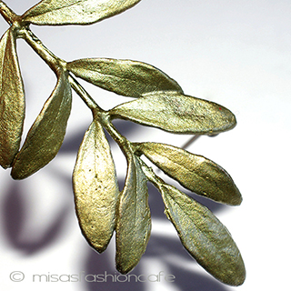 （画像用） マイケル　ミショー オリーブ ブローチ