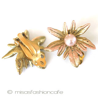 （画像用） マイケルミショー　真珠 ゼラニウム花イヤリング