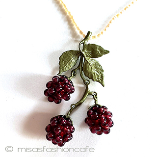 （画像用） ラズベリー野苺ネックレス 真珠・天然石ガーネット