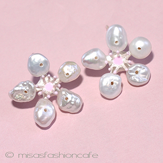 （画像用） 真珠・桜の花ピアス