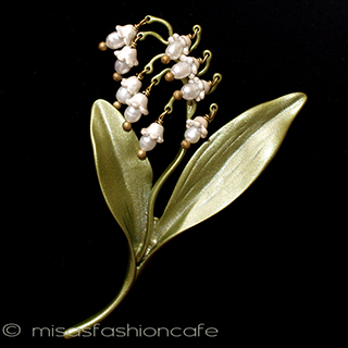 （画像用） 真珠すずらん　ブローチ