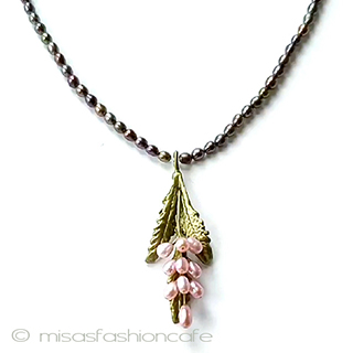 （画像用） ラベンダーのお花 真珠・ネックレス