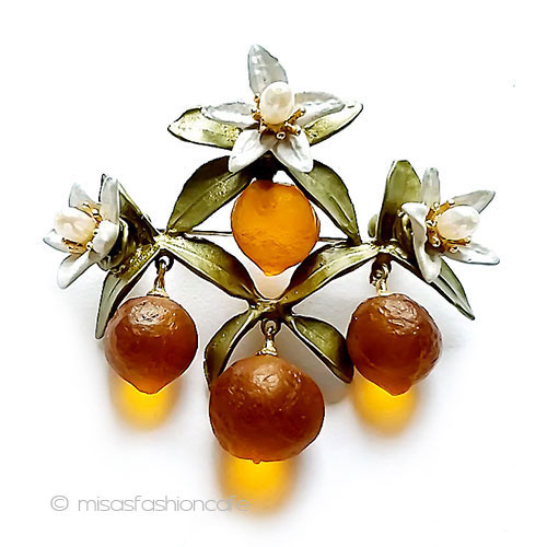 （画像用） 真珠　シトラスの花 オレンジ果実ブローチ