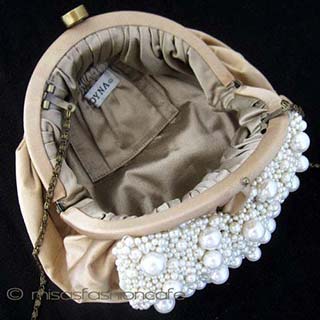 （画像用） MOYNA モイナ クラッチ パール・リボン