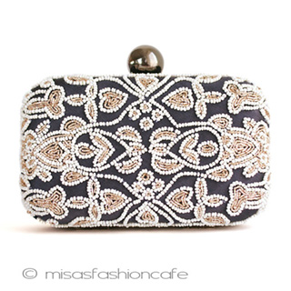 （画像用） ＳＡＮＴＩサンティ クラッチ 針刺繍　エレガンス