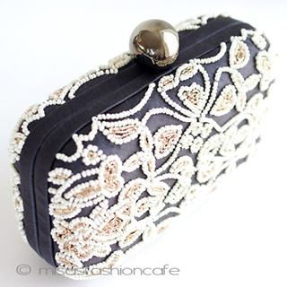 （画像用） ＳＡＮＴＩサンティ クラッチ 針刺繍　エレガンス