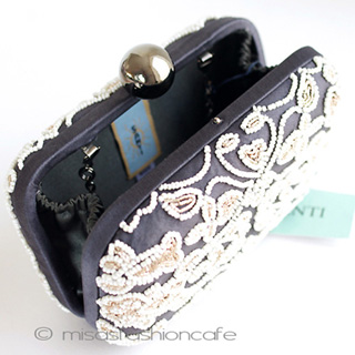 （画像用） ＳＡＮＴＩサンティ クラッチ 針刺繍　エレガンス