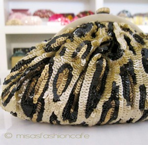 （画像用） SANTI サンティ クラッチ 予約　パヴェ・レオパード