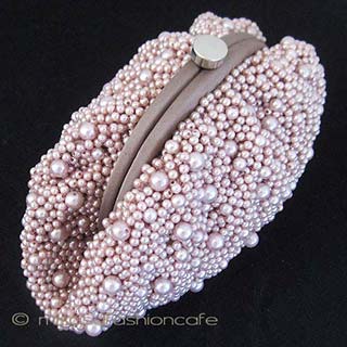 （画像用） SANTIサンティ クラッチ 　ピンクパール