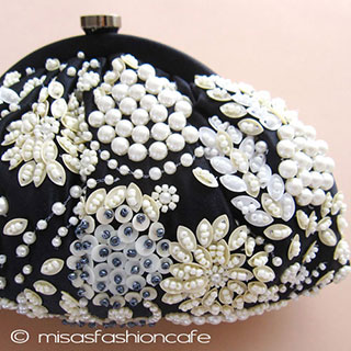 （画像用） SANTIサンティ クラッチ 　アイボリー・フラワー