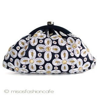 （画像用） ＳＡＮＴＩサンティ　バッグ 　針刺繍の花（Black）