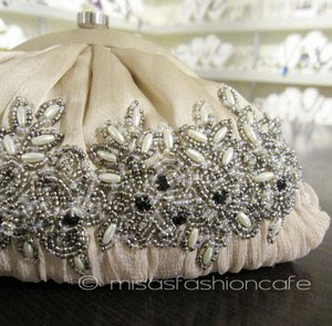 （画像用） SANTI サンティ クラッチ 　フェミナン・フラワー