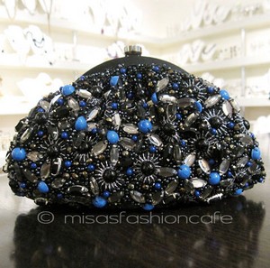 （画像用） SANTI サンティ クラッチ ロイヤルブルー・フラワー