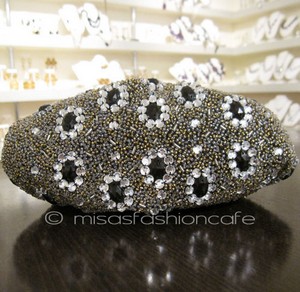 （画像用） SANTI サンティ クラッチ 　ジュエル・フラワー