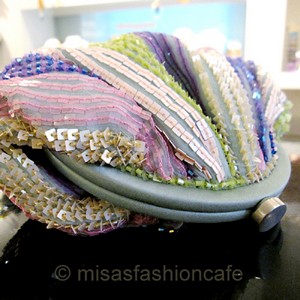 （画像用） SANTI サンティ クラッチ 　ストライプ