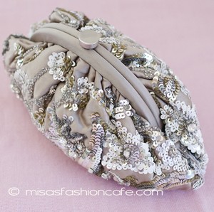 （画像用） SANTI サンティ クラッチ クリスタル・フラワー