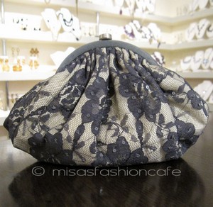 （画像用） SANTI サンティ クラッチ 　レース・フラワー