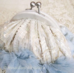 （画像用） SANTI サンティ クラッチ ベビーブルーフラワー（小）