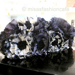 （画像用） SANTI サンティ クラッチ タイダイフラワー