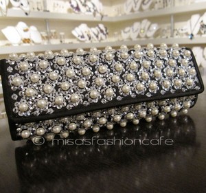 （画像用） SANTI サンティ クラッチ パール小花black