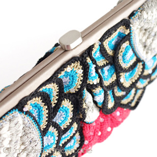 （画像用） SANTIサンティ　クジャク ショルダーバッグ兼クラッチ