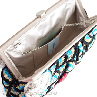 （画像用） SANTIサンティ　クジャク ショルダーバッグ兼クラッチ