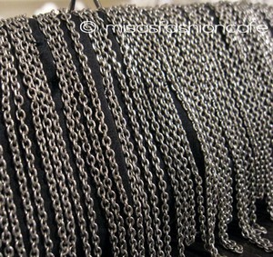 （画像用） SANTI サンティ クラッチ チェーン・タッセル