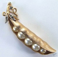 （画像用） Trifariトリファリ　セット 豆ブローチイヤリング