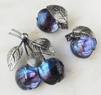 （画像用） Austria　ブルーベリー ブローチ＆イヤリングセット