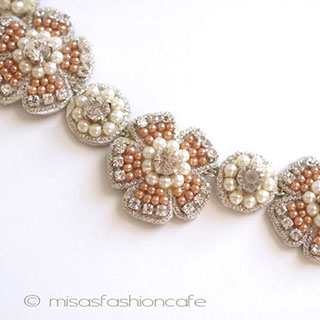 （画像用） ＳＰＡＲＫＬ　ネックレス ベージュパール・フラワー