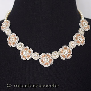 （画像用） ＳＰＡＲＫＬ　ネックレス ベージュパール・フラワー