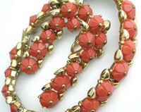 （画像用） クラウンTrifari イヤリング＆ブレスレットセット