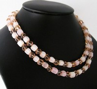 （画像用） Trifari　 サテンガラス クラウントリファリ