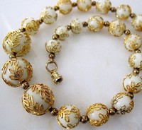 （画像用） 透かし金リーフ　ネックレス