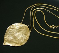 (image for) Antique & Vintage