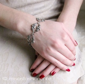 （画像用） Sterling Silver 銀製 どんぐり ブレスレット