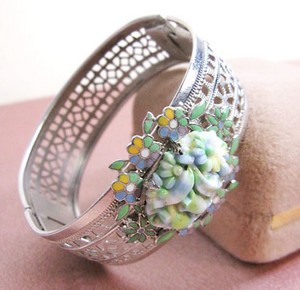 （画像用） Coroコロ　バングル